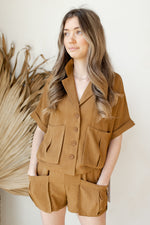 mode, oversized pockets camp shirt