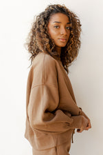 mode, working from home sweat set