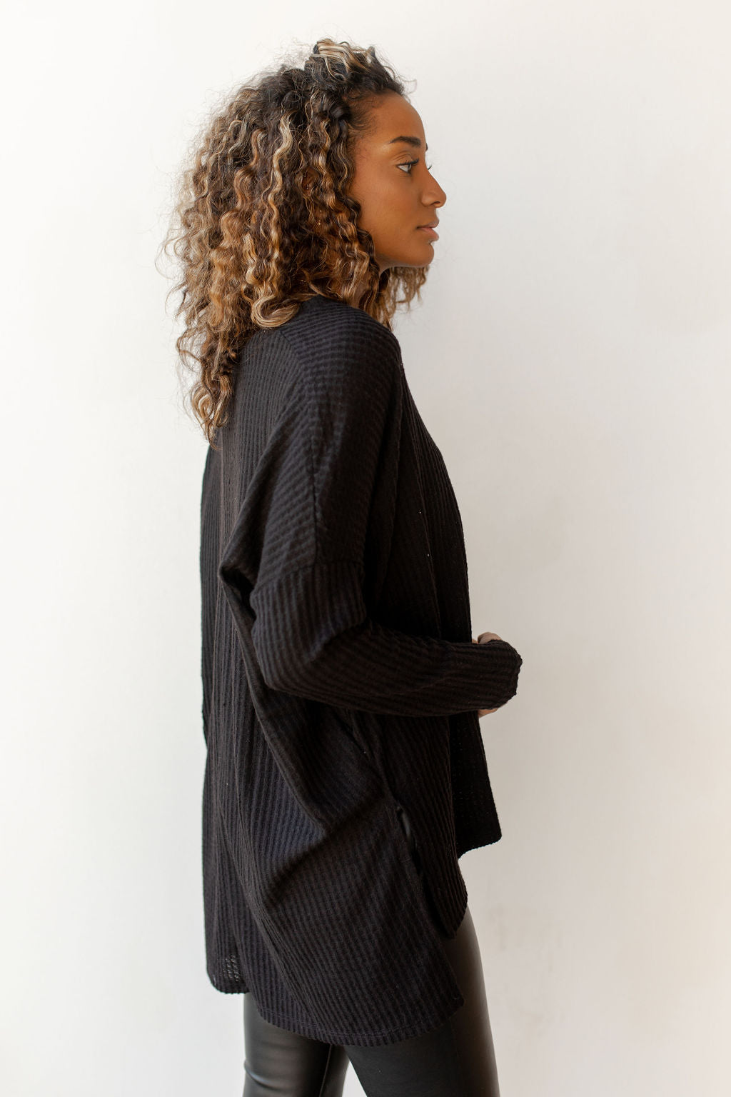 mode, season's long layering top