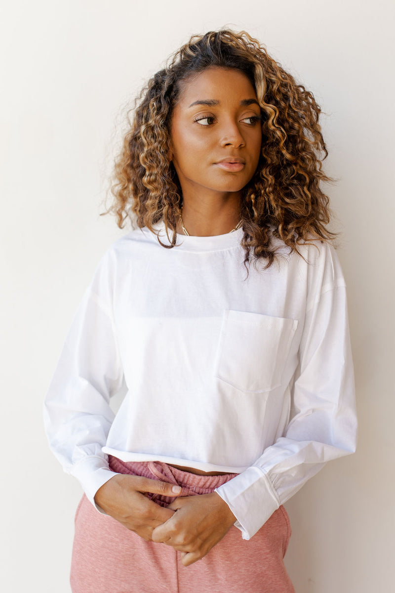 mode, cropped classic pocket ls tee
