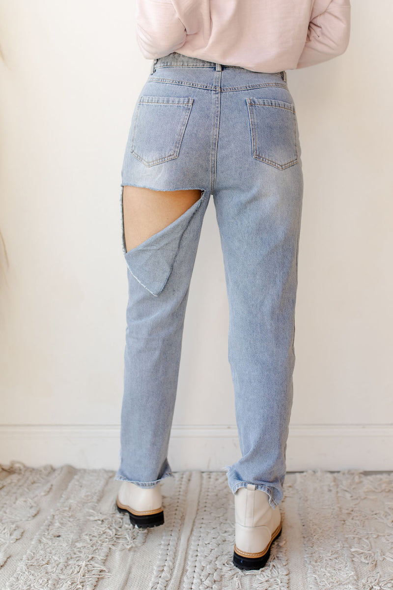 mode, back cut frayed hem denim