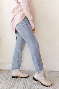 mode, back cut frayed hem denim