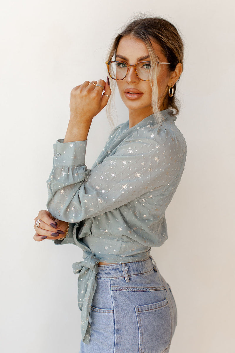 mode, friday night wrap blouse