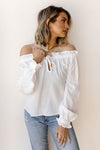 mode, wide neck peasant top