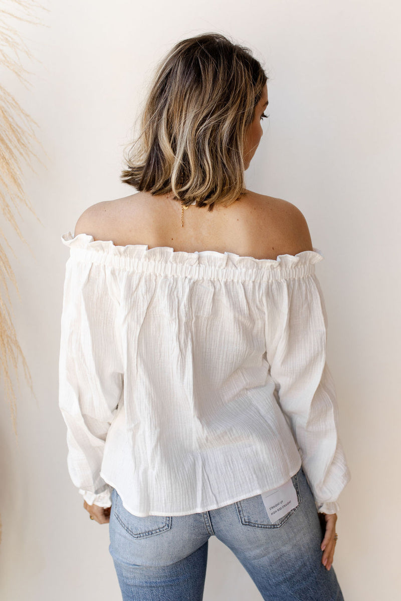 mode, wide neck peasant top