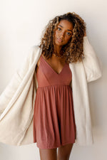 mode, layers tiered dress