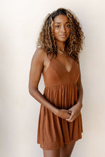 mode, layers tiered dress