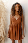 mode, layers tiered dress