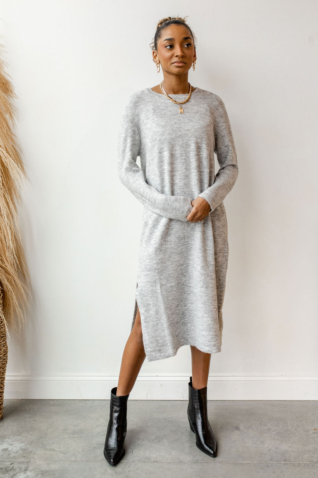 mode, stepping out sweater dress