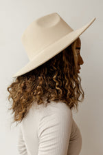 mode, moving forward hat