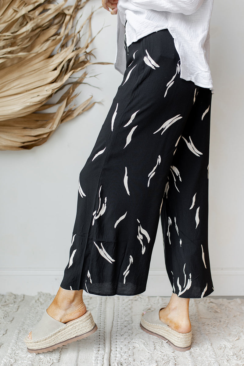 mode, sashay away pants
