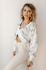 mode, twist + shout sweatshirt