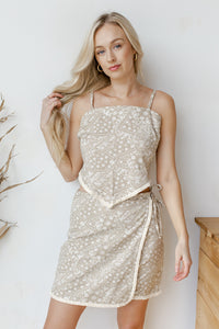 mode, paisley handkerchief skirt
