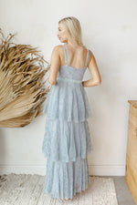 mode, maxi ruffled dress