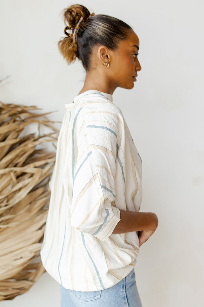mode, cross paths button blouse