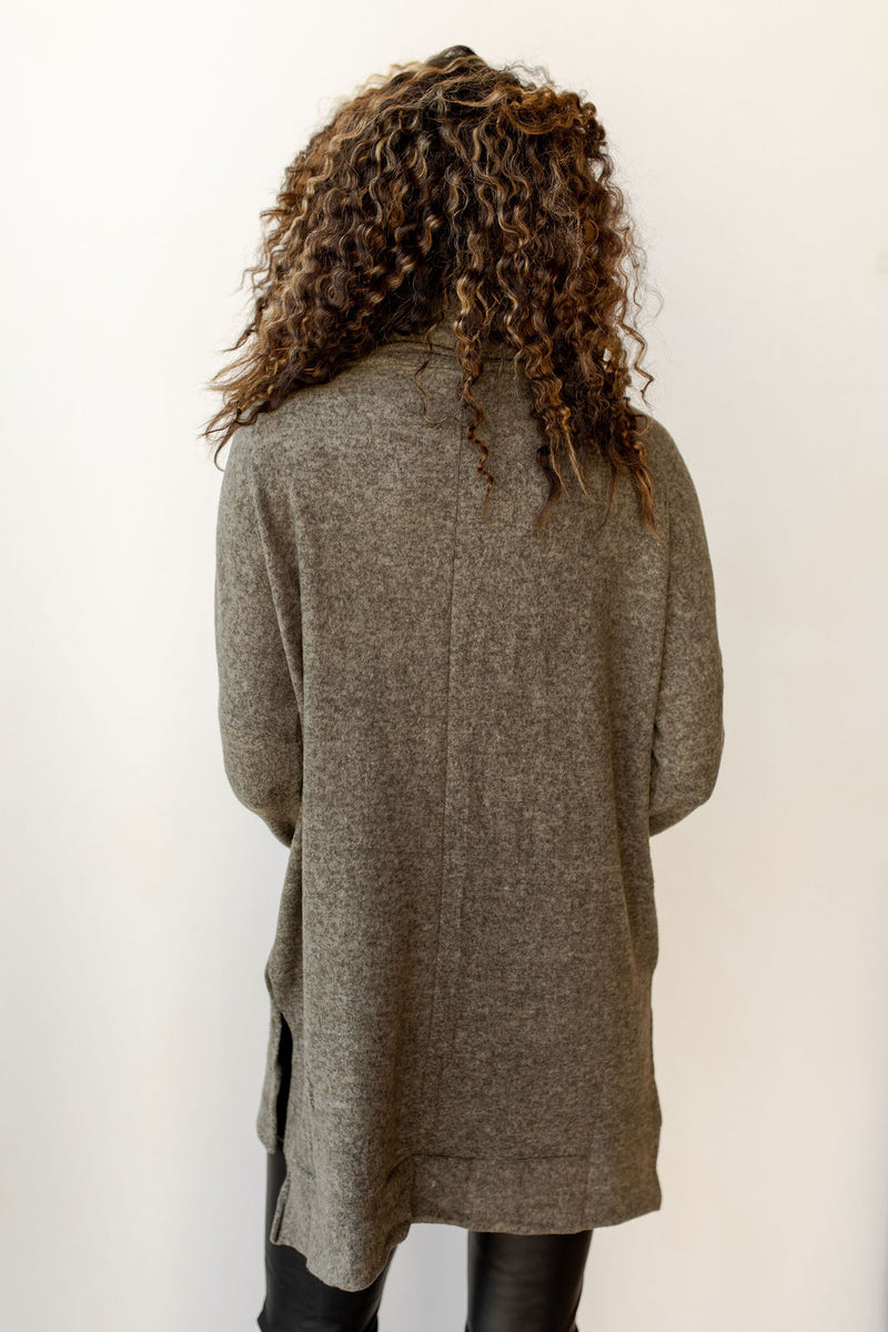 mode, fuzzy fleece sweater