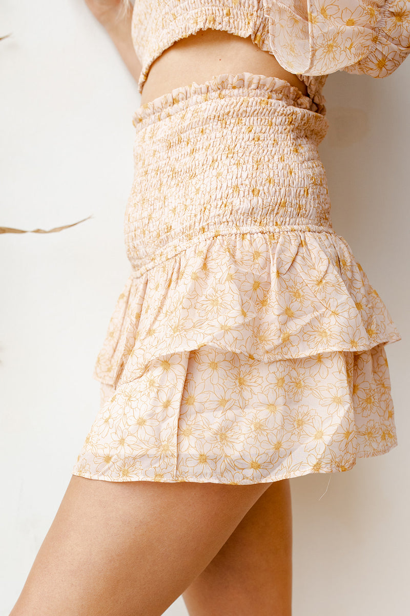 mode, sunshine daisy skirt