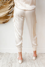 mode, satin shine joggers