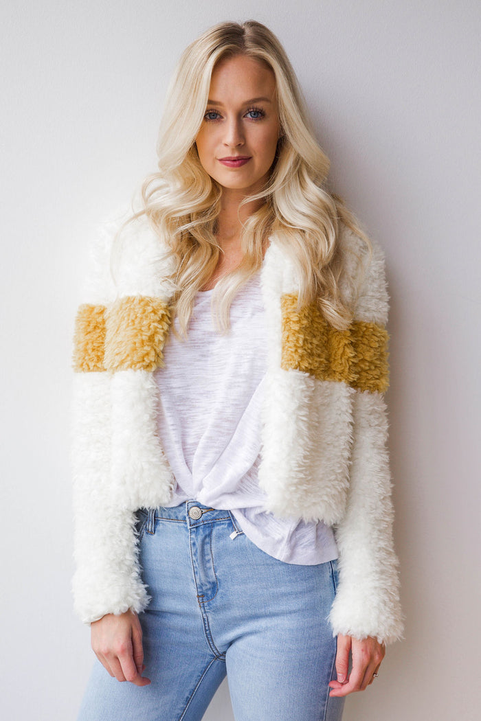 mode, shaggy contrast stripe jacket