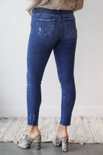 mode, high rise distressed skinny