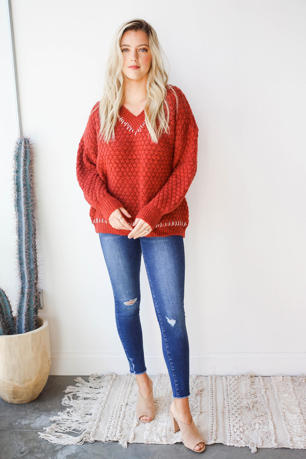 mode, stitched contrast sweater