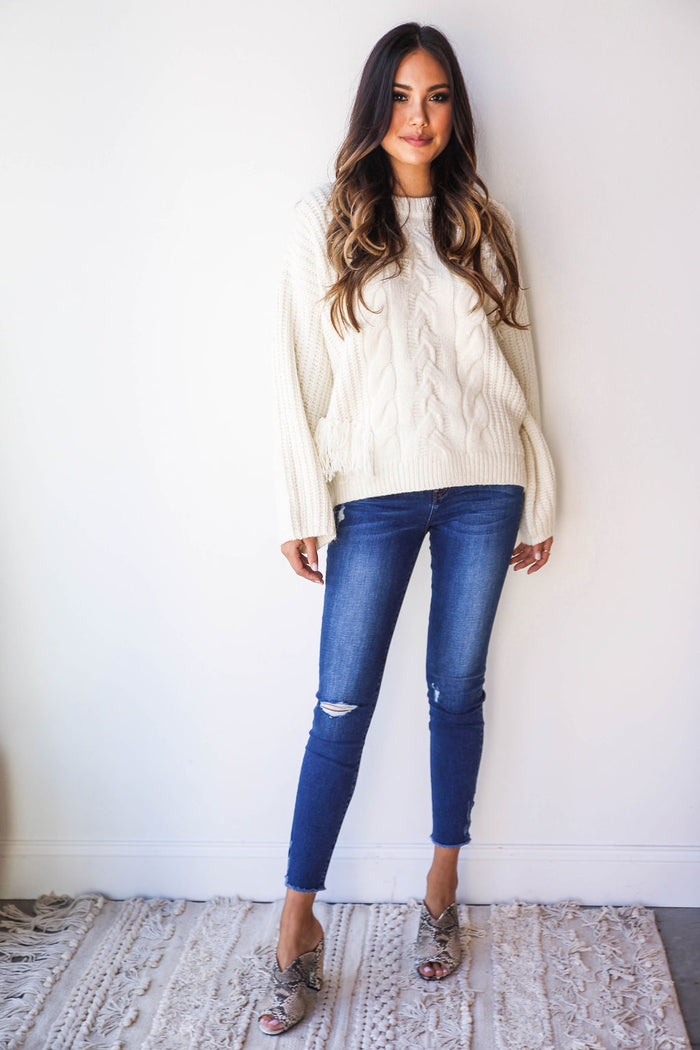 mode, extra frills oversized sweater