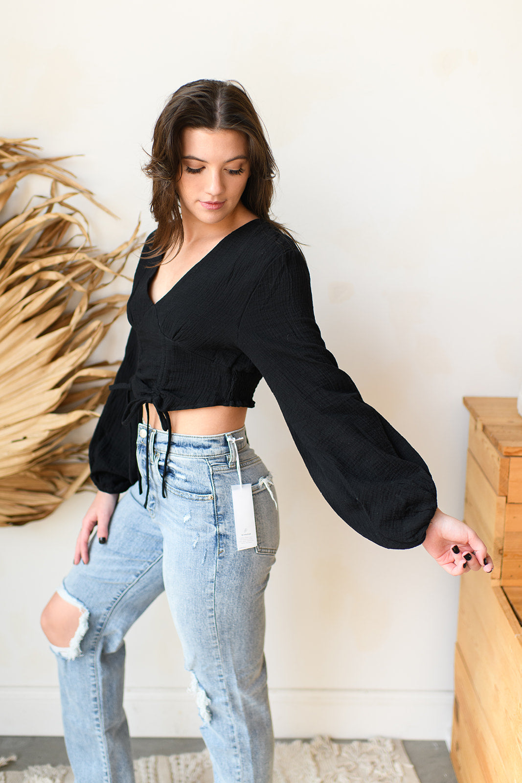 mode, v neck lantern sleeve blouse