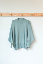 mode, montrose sweater