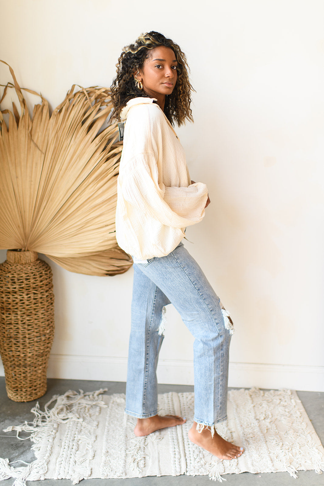 mode, oversized collar button top