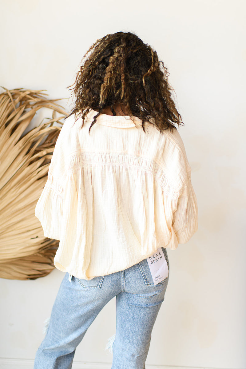 mode, oversized collar button top