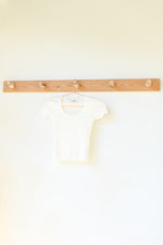 scoop neck cap sleeve top