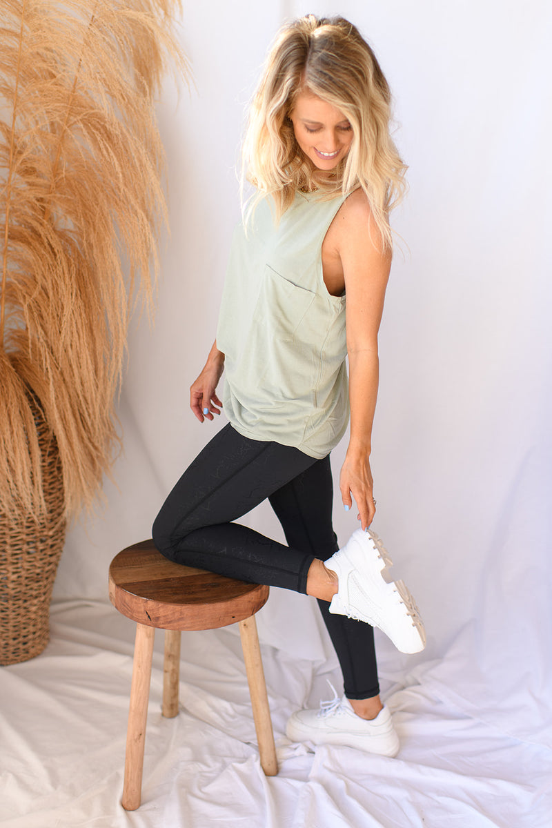 mode, calista marble foil high waist leggings