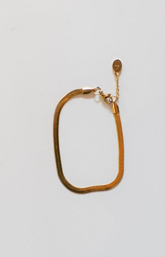 mode, gold herringbone bracelet