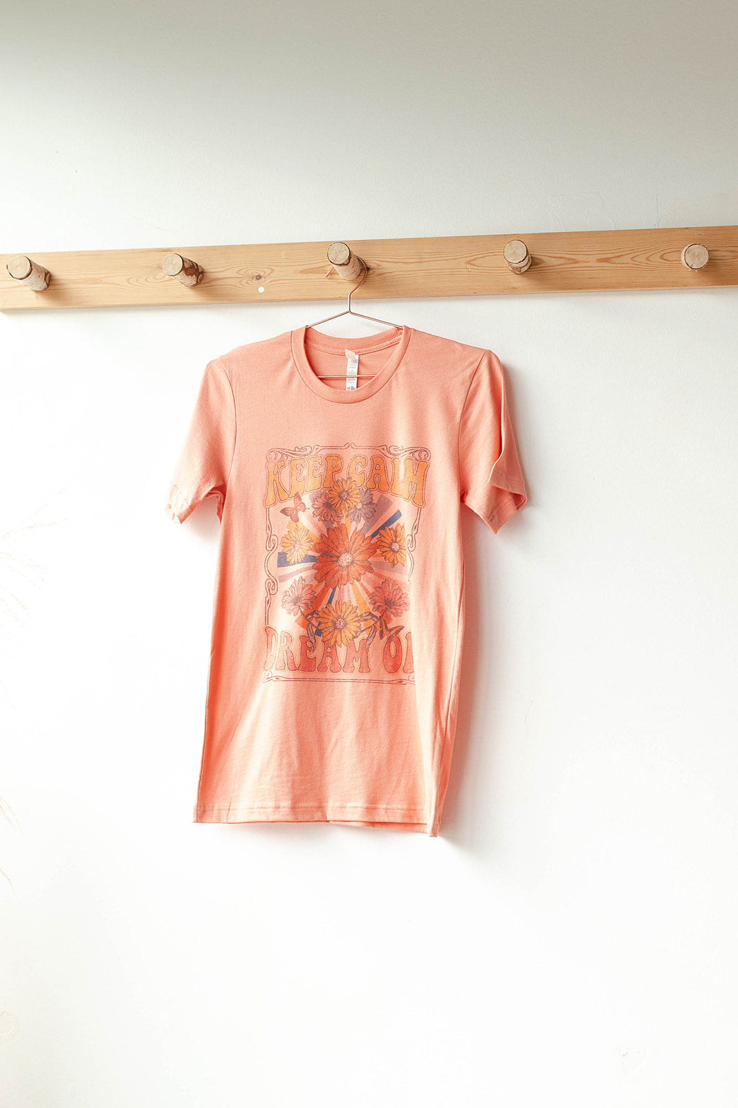 mode, keep calm + dream tee