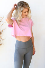 mode, cap sleeve cropped tee