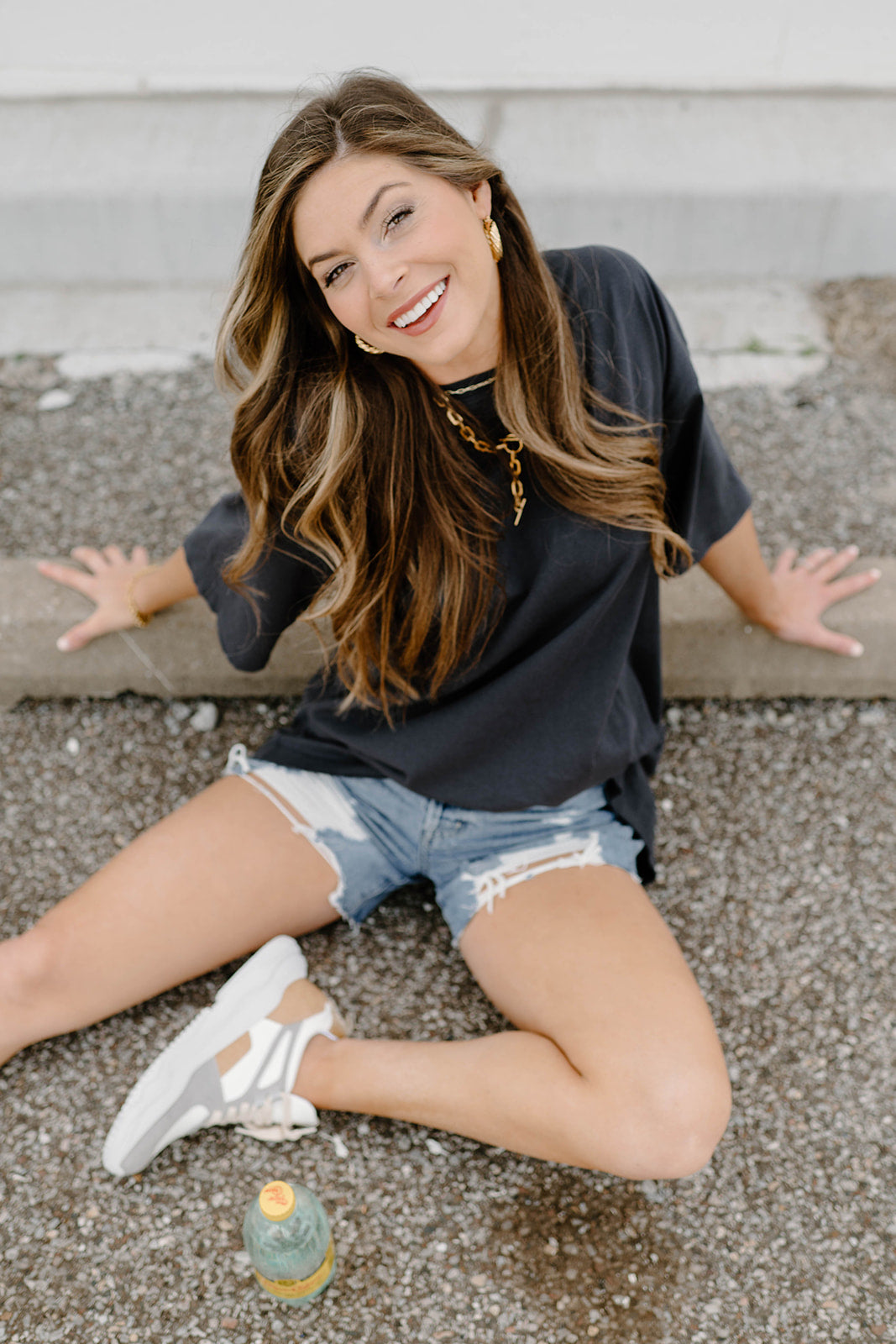 mode, devin high rise mom shorts