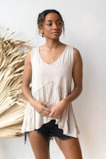 mode, v neck hi/low sleeveless top