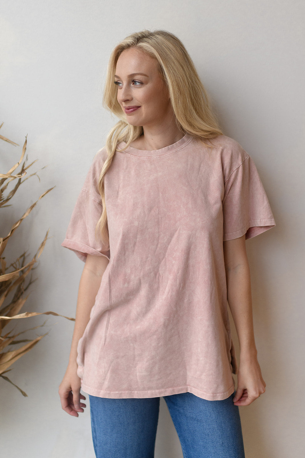 mode, side snap oversized tee