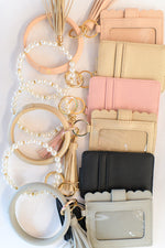 mode, pearl girl key ring