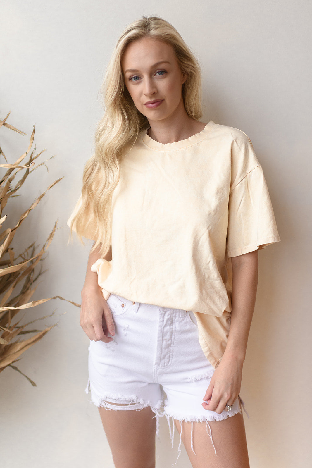 mode, side snap oversized tee