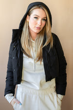 mode, GTG puffer jacket with hood