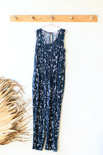 mode, sleeveless jumpsuit