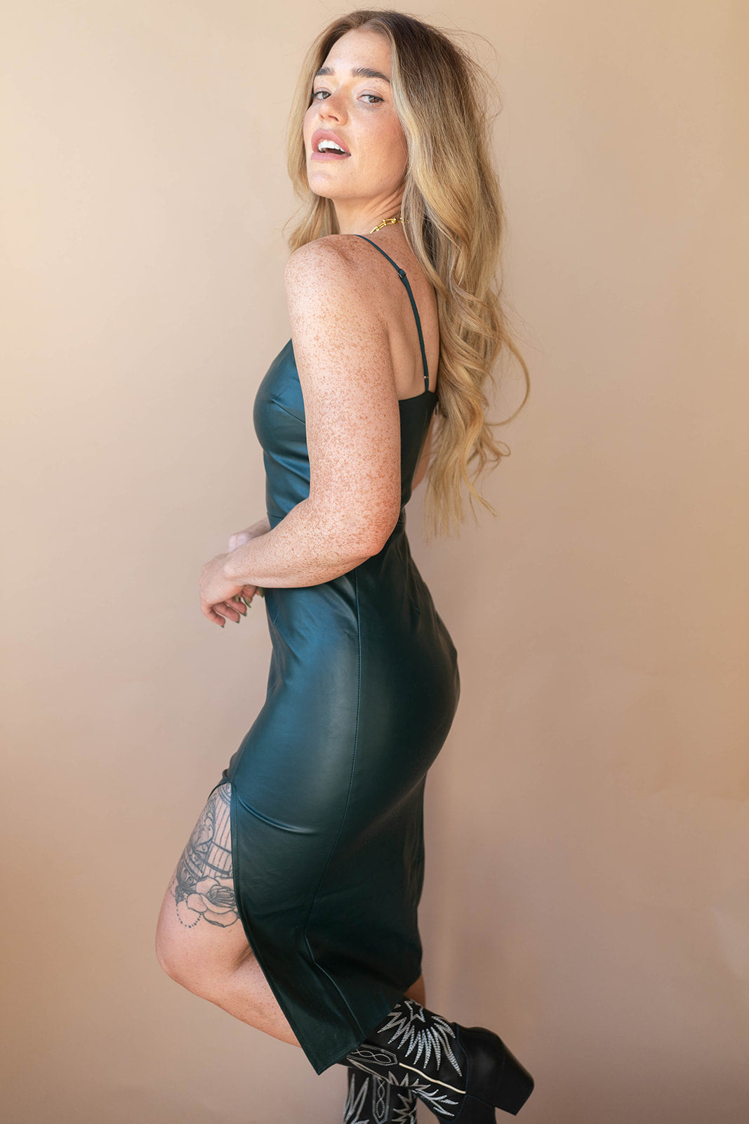 mode, connor faux leather midi dress