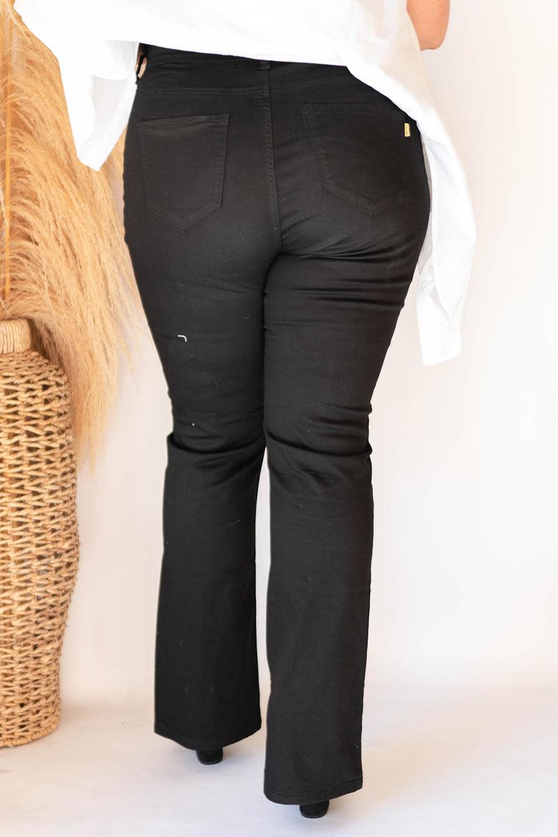 mode, amelia front slit jeans
