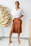 mode, high slits satin midi