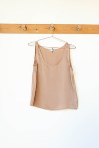 mode, sandi silk tank
