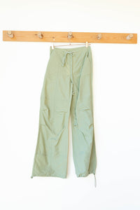 mode, work to play cargo pants
