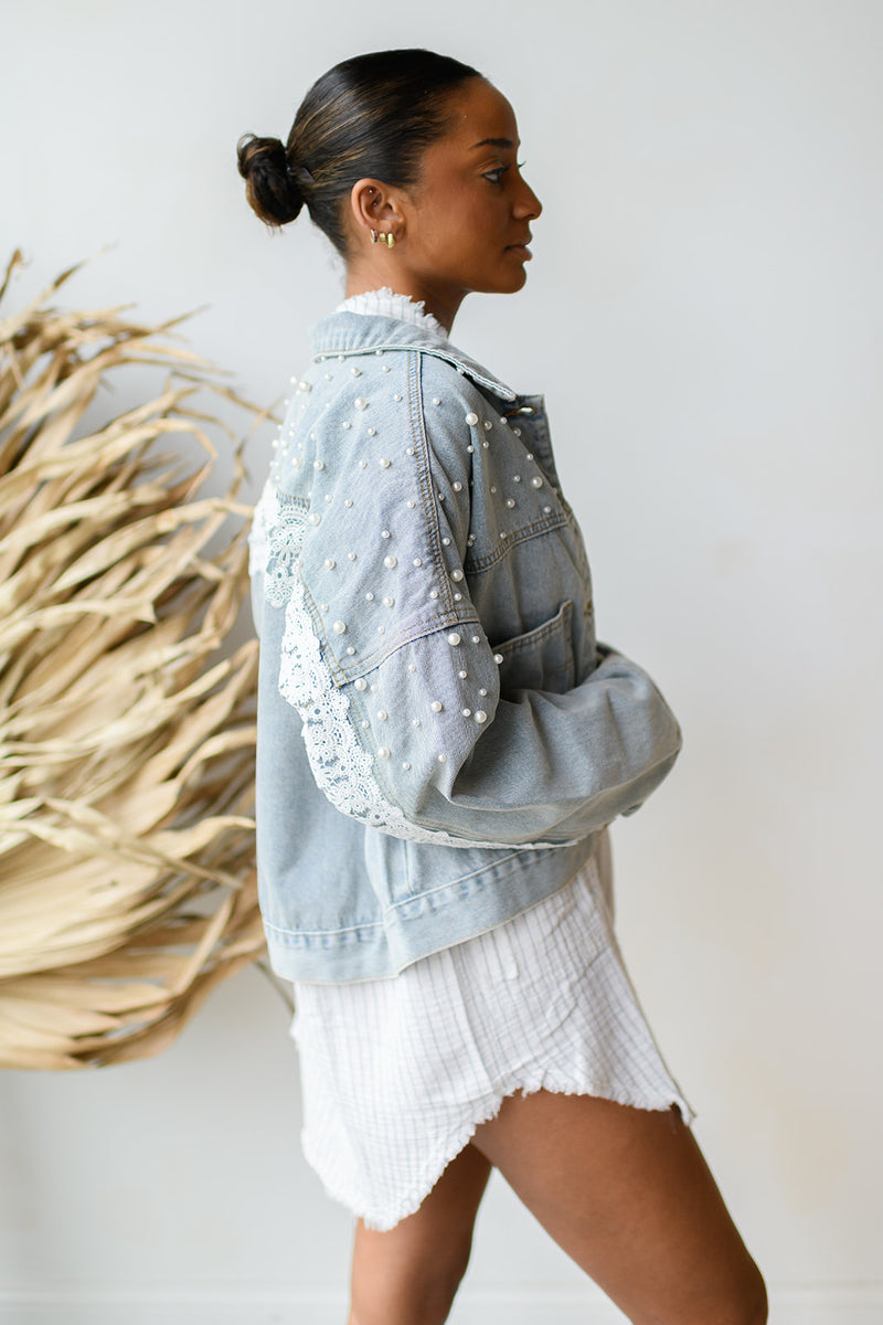 mode, pearls are always appropriate jacket