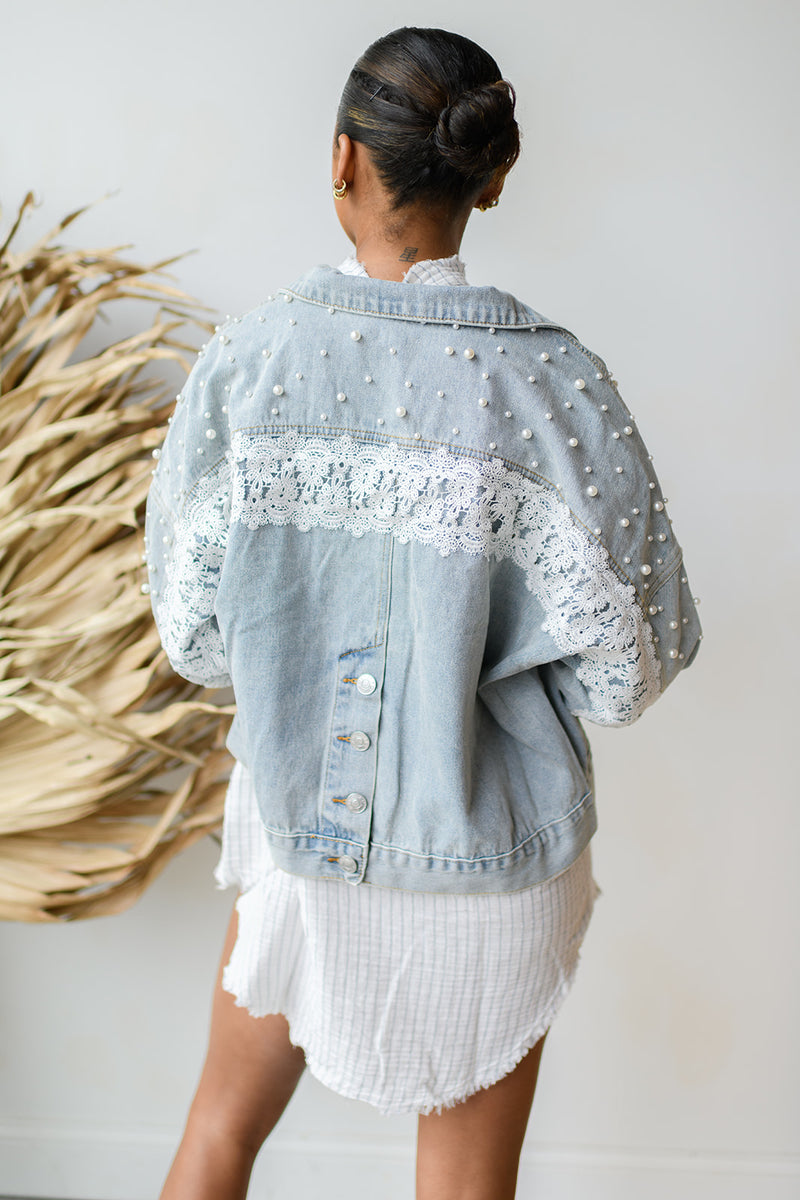 mode, pearls are always appropriate jacket