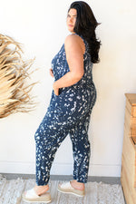 mode, sleeveless jumpsuit